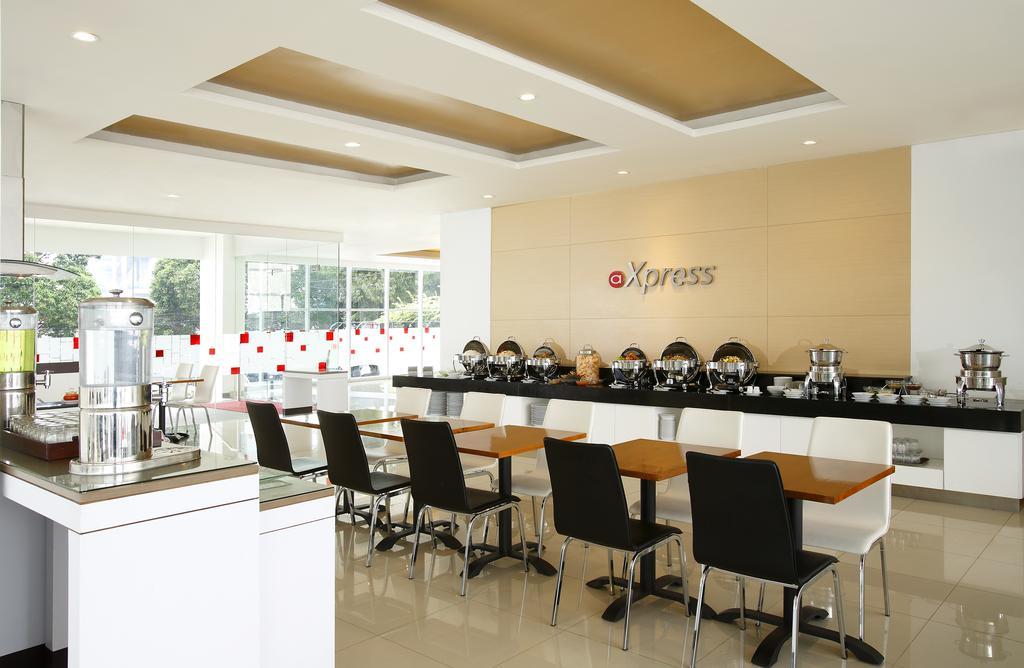 Amaris Hotel Tebet Jakarta Exterior foto